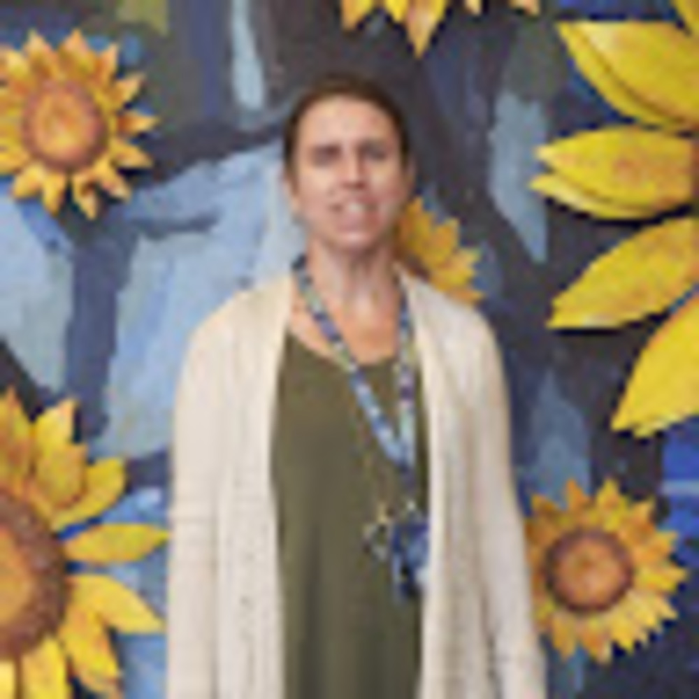 Meet your Posher, Deanna
